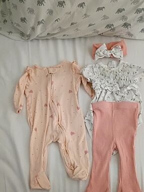 2 Piece Baby Bundle Set 3-6m & 6m Size